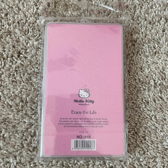 Hello kitty makeup brushes - Picture 2 of 2